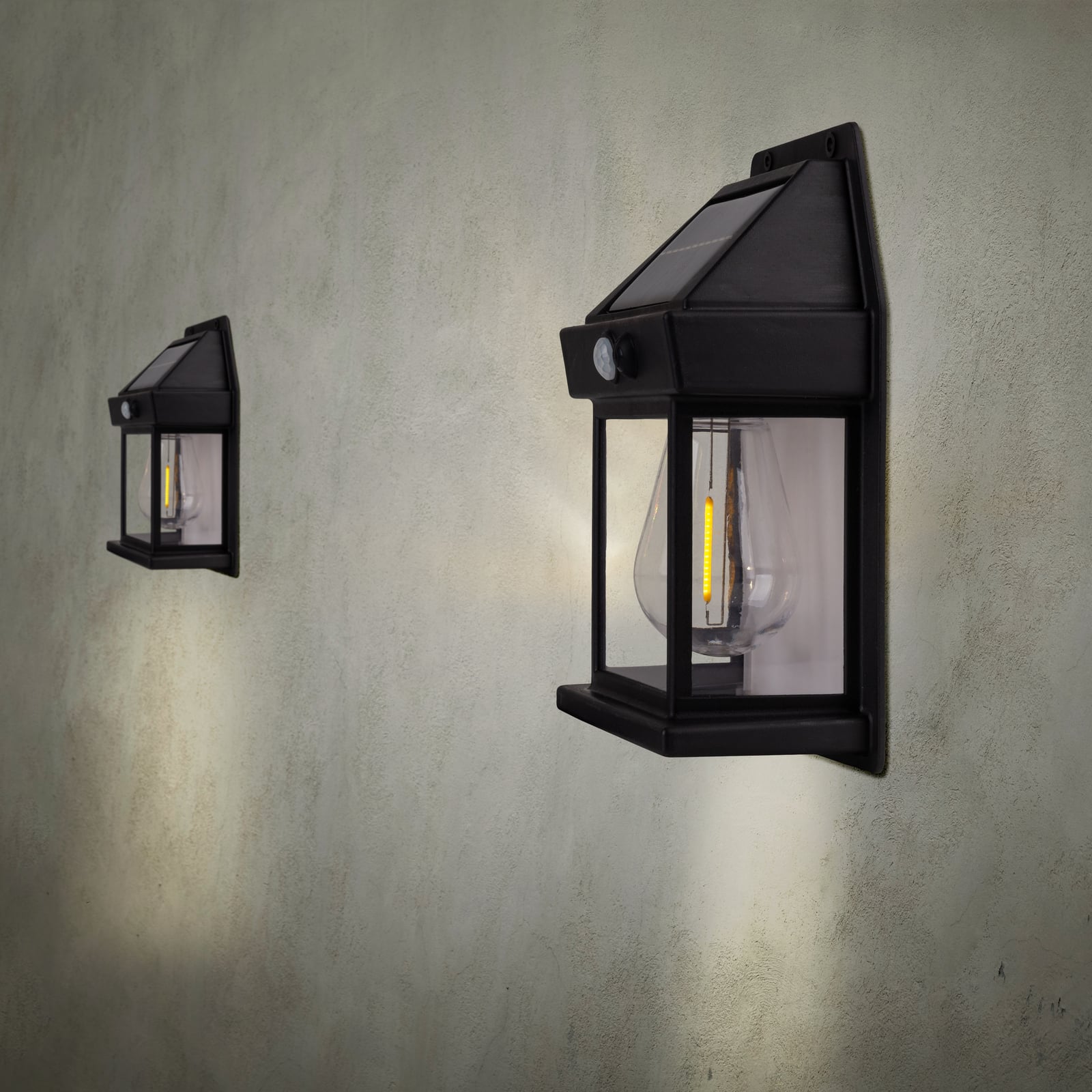 LED solcellevegglampe Mira med sensor svart front