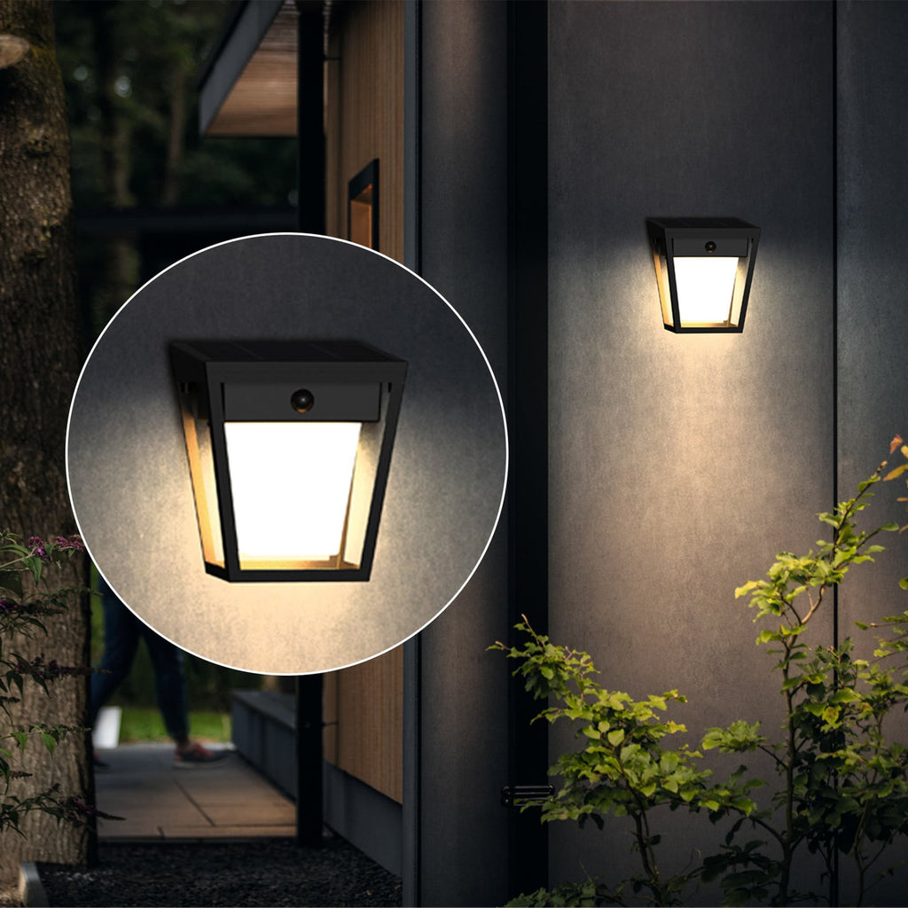 Nærbilde av bevegelsessensor på LED solcellevegglampe Nissa med bevegelsessensor IP44 Philips