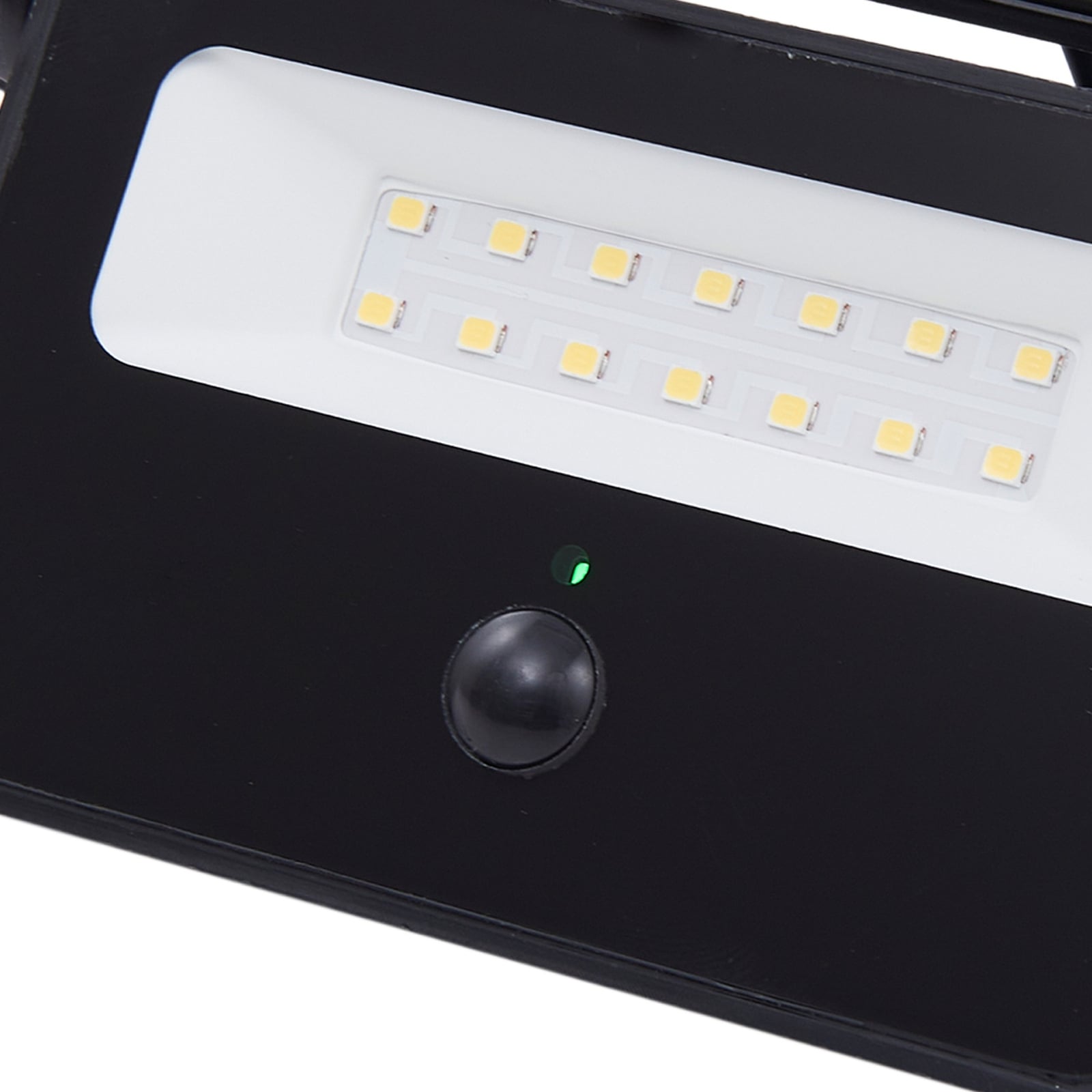 LED solcellevegglampe Rikard med integrert LED-lyskilde