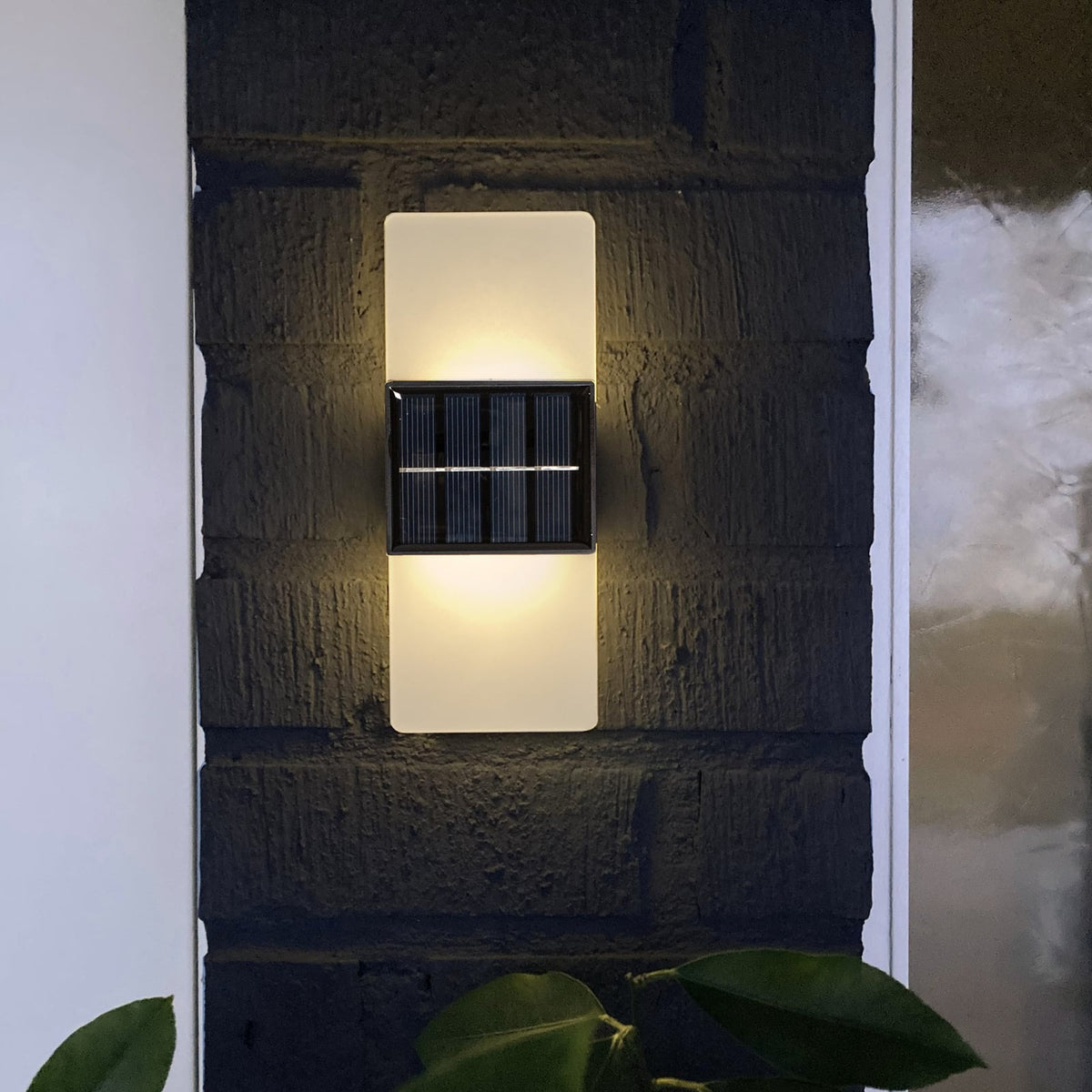 LED solcellevegglampe Wally 20x8 cm hvit CCT IP44 detalj