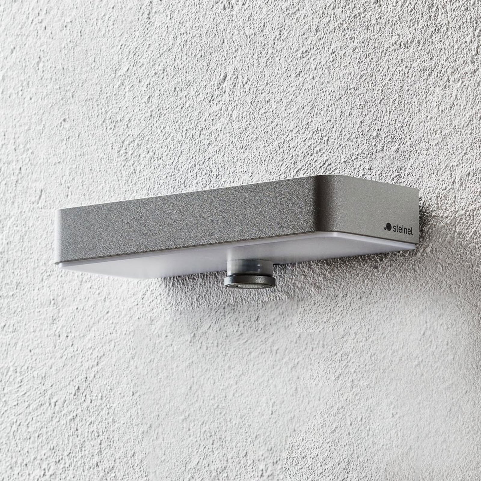 LED solcellevegglampe XSolar SOL-O S med bevegelsessensor bakside