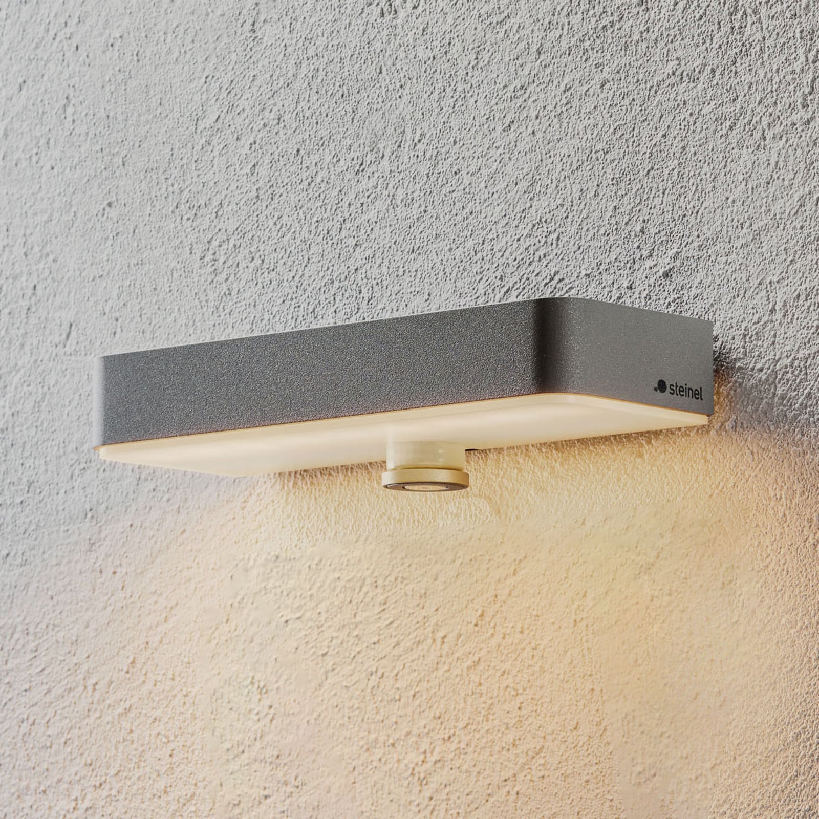 LED solcellevegglampe XSolar SOL-O S med bevegelsessensor front