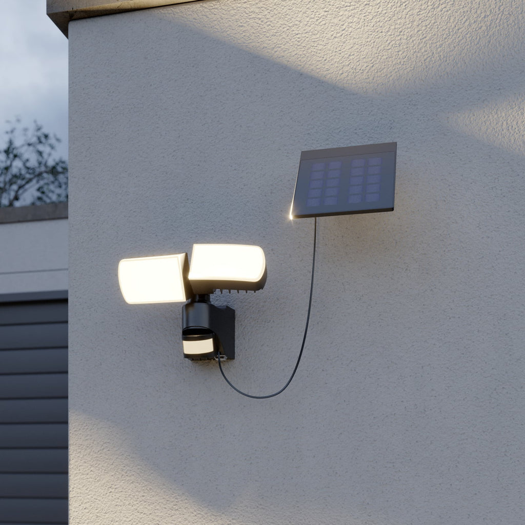Montert LED solcelleveggspot Lissano med bevegelsessensor IP44 utendørs