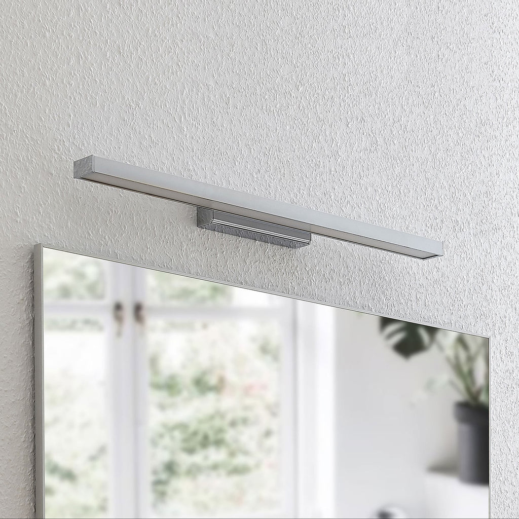 LED speillampe Alenia krom aluminium 60 cm med lys på