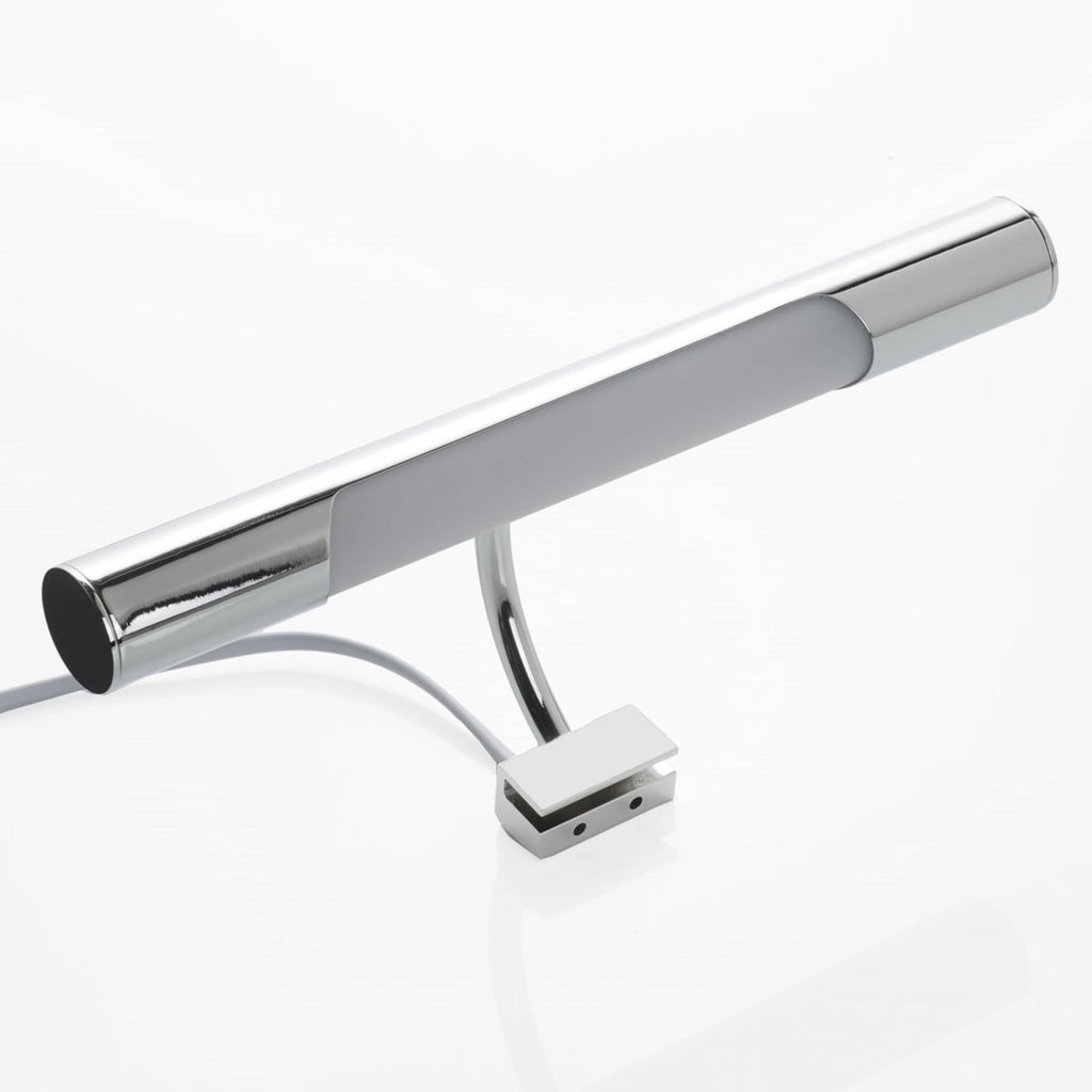 LED speillampe Andrea aluminium 28 cm 5700K IP44 montert på baderom