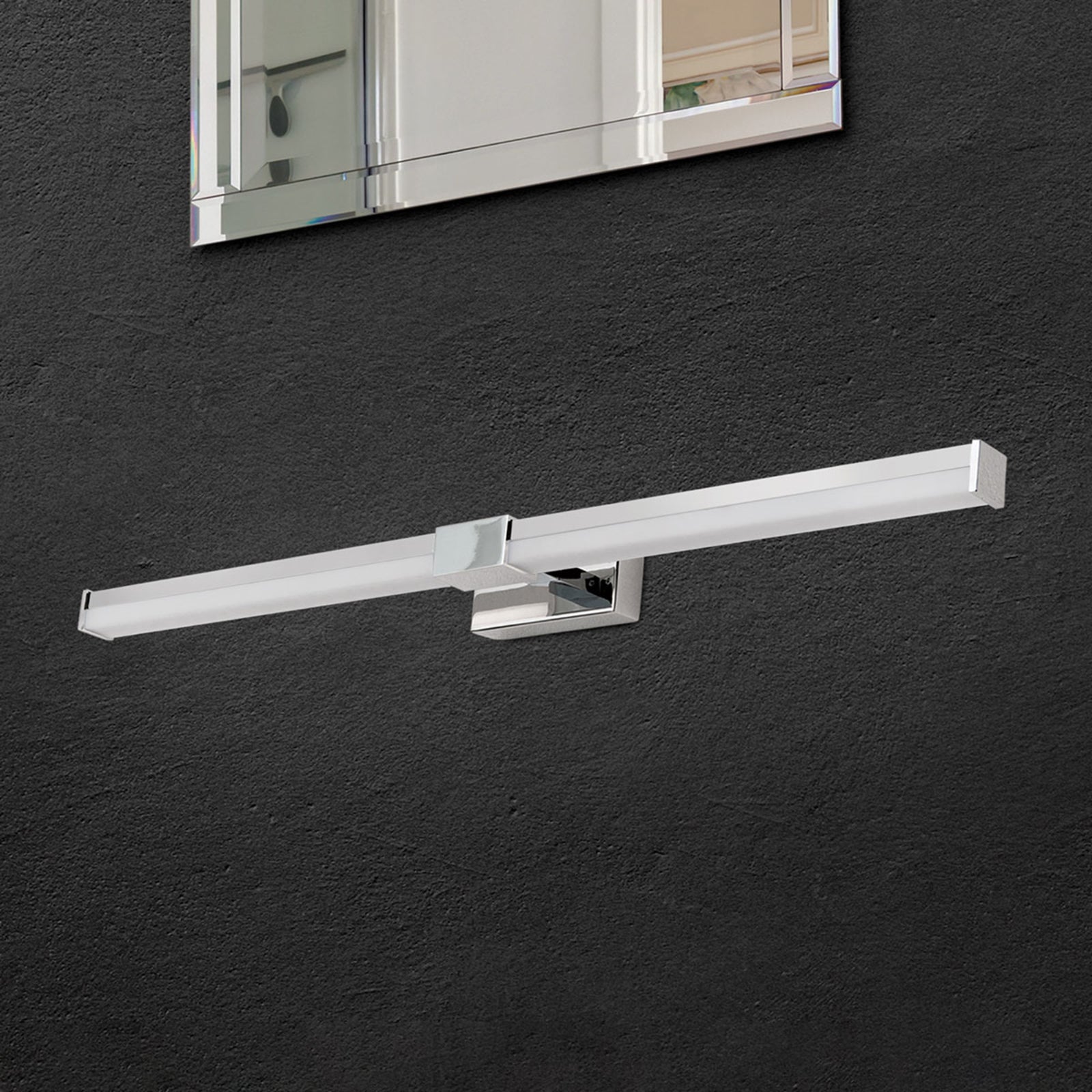 LED speillampe Argo krom/hvit 55,5 cm IP44 bakside