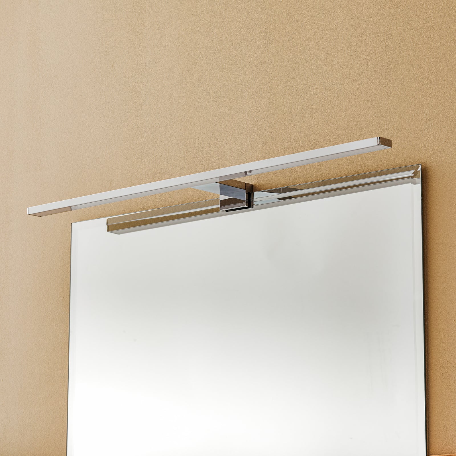 LED speillampe Dun krom 60 cm bakside