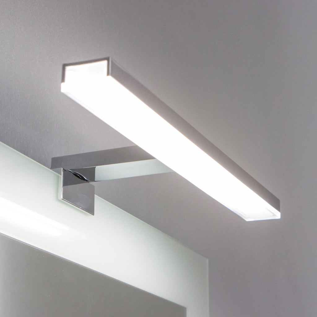 LED speillampe Esther S3 krom glass detalj av lyskilde