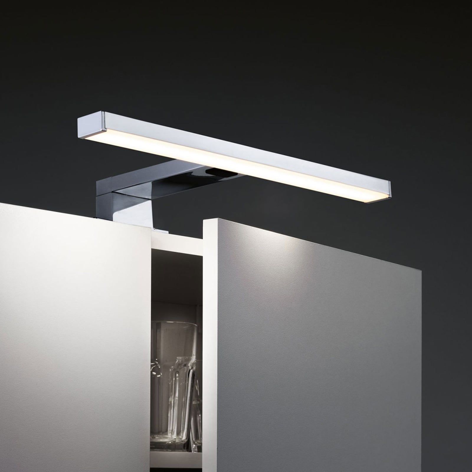 LED-speillampe HomeSpa Selo CCT krom 30 cm bakside