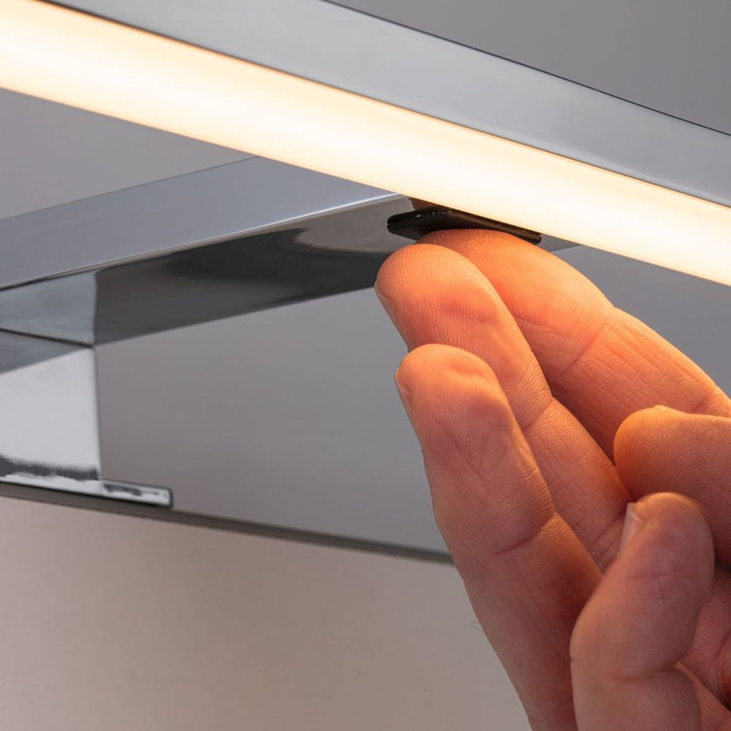LED-speillampe HomeSpa Selo CCT krom 30 cm sideprofil