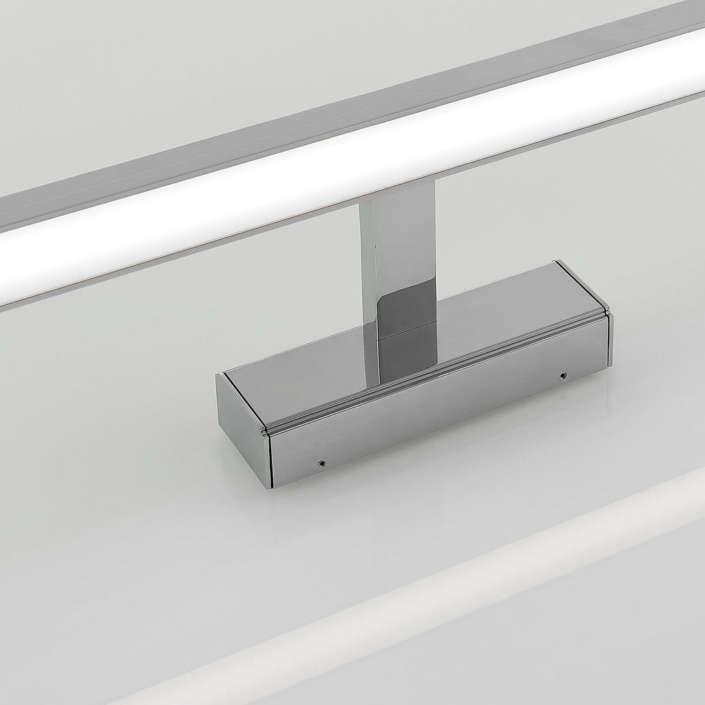 LED speillampe Jukka krom 60 cm IP44 fra siden
