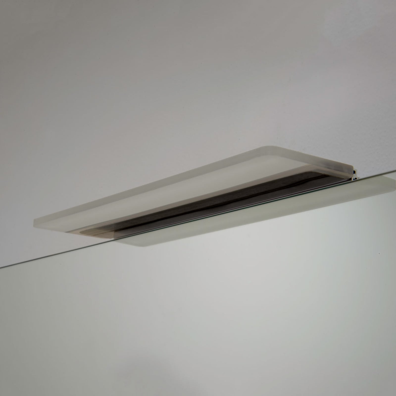 LED speillampe Katherine S2 aluminium 30 cm IP44 bakside