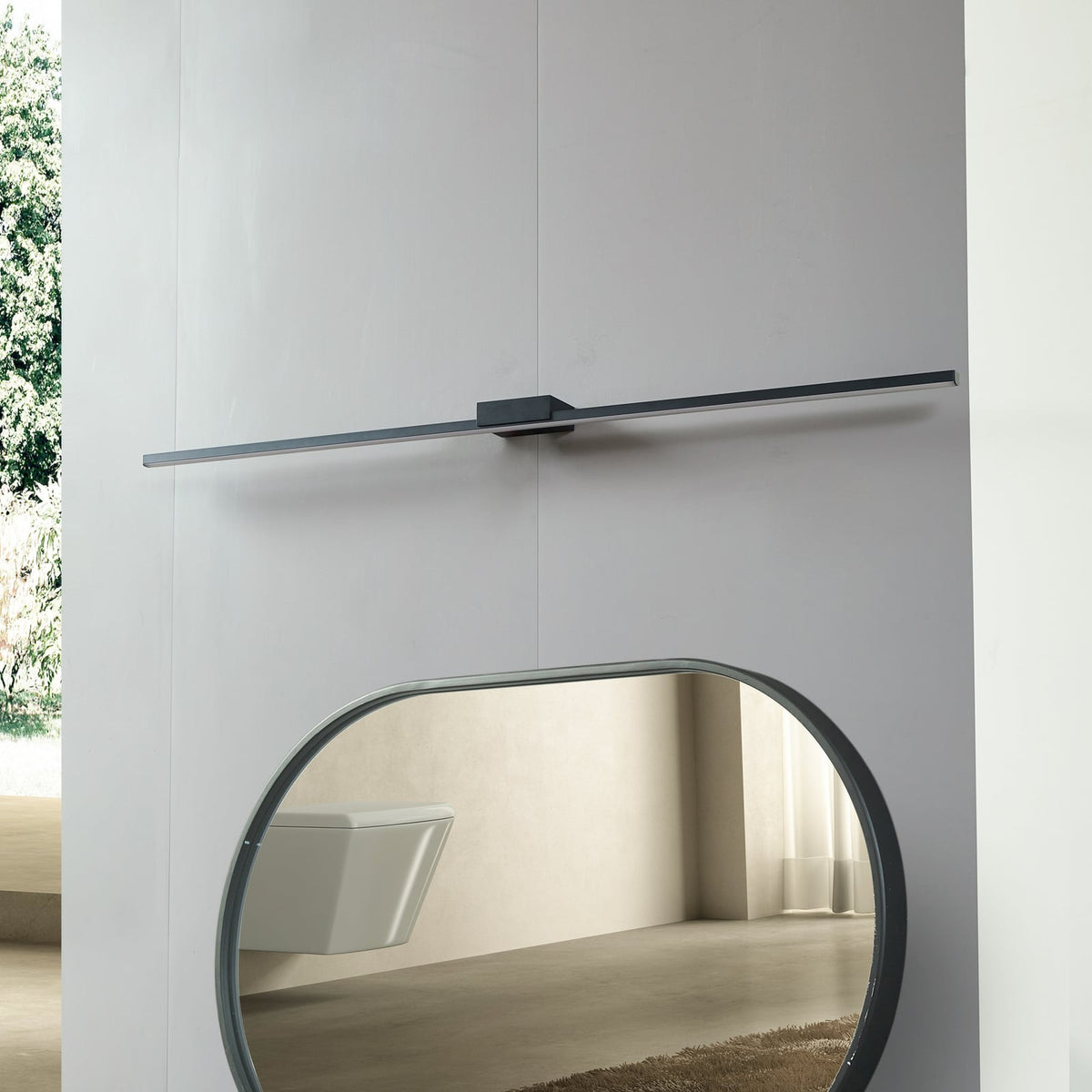 LED speillampe Kivana svart aluminium 120 cm montert på vegg