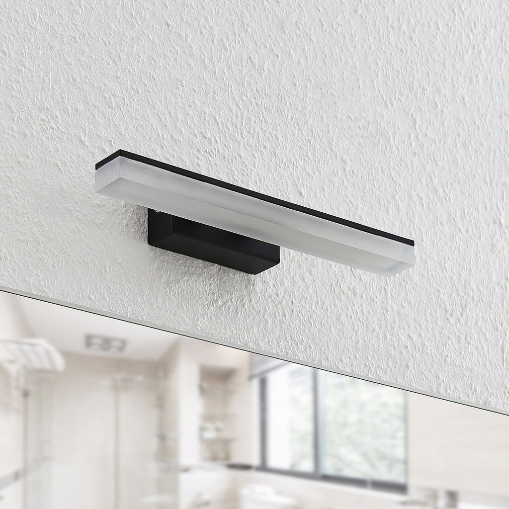 LED speillampe Lisana svart/hvit 32 cm IP44 detalj