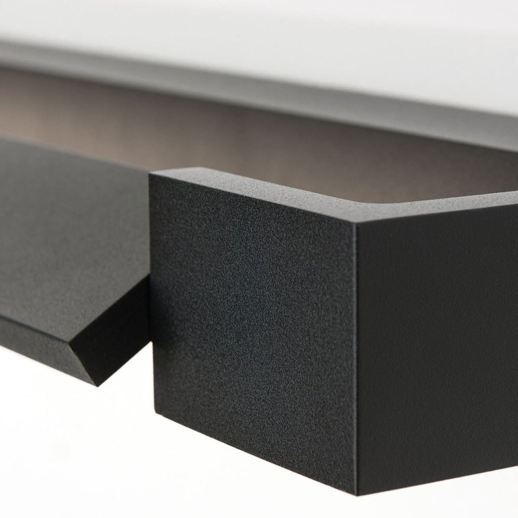 Sidevy av LED speillampe Marilyn svart matt 60 cm 18W IP44