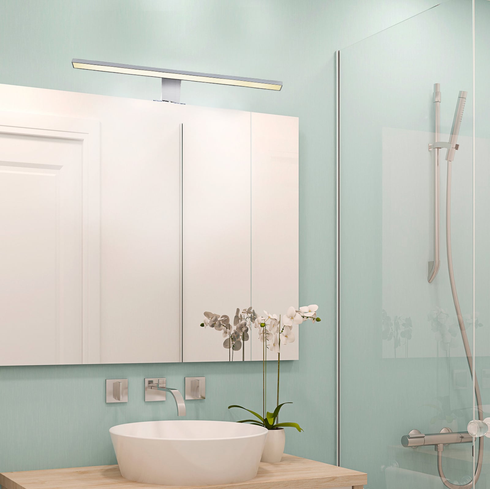 LED speillampe Mira krom detalj av LED-lys