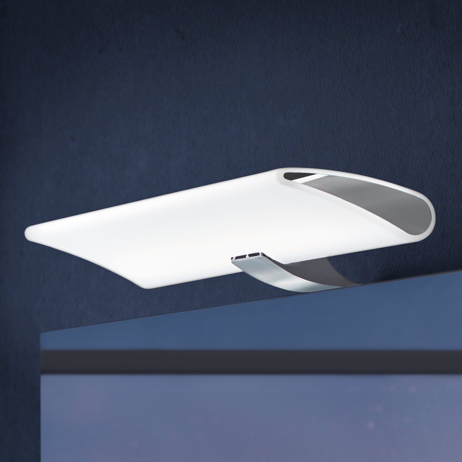LED speillampe Miracle krom 30 cm IP44 7W forfra