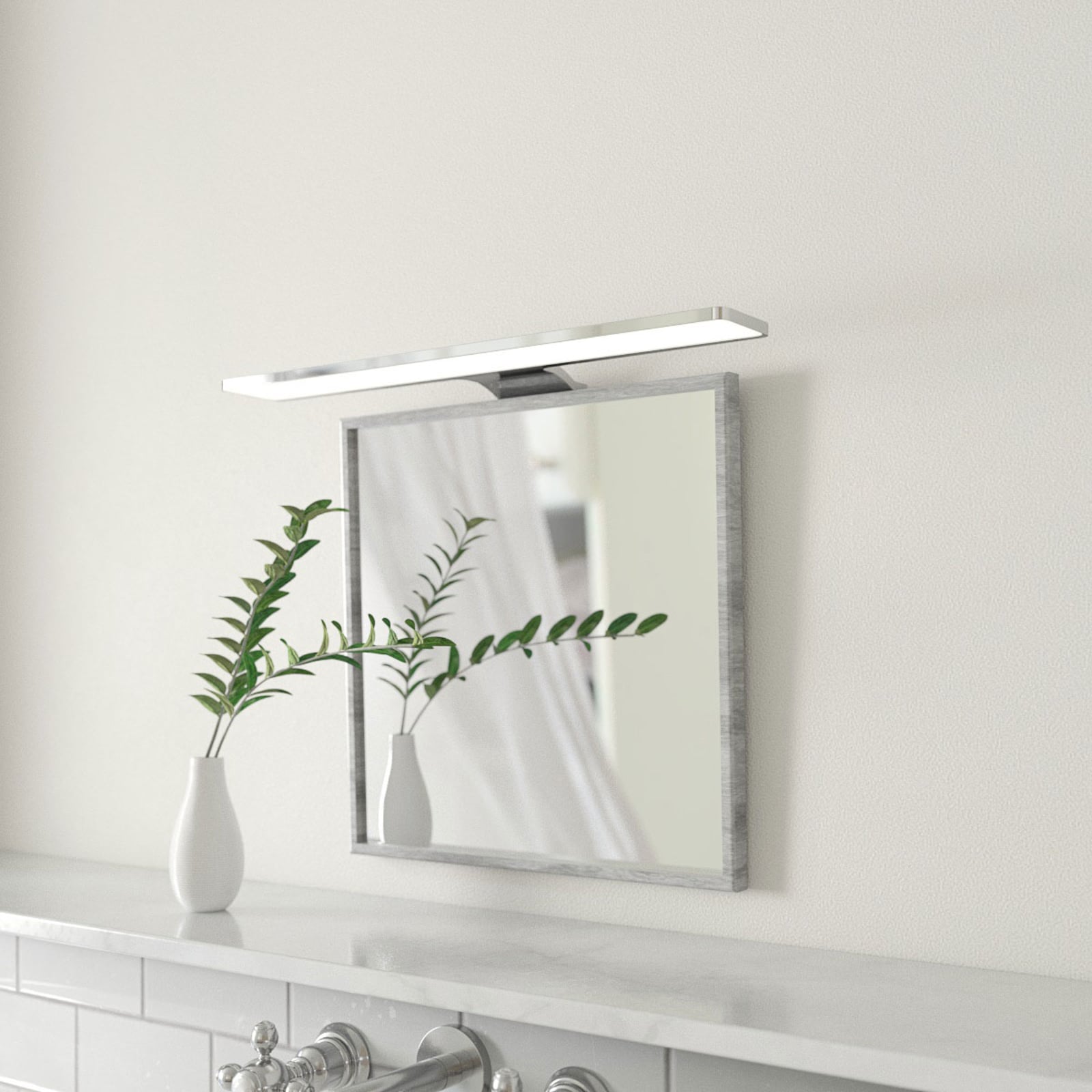 LED speillampe Nayra hvit 49 cm 6W IP44 detalj av lysdiffusor