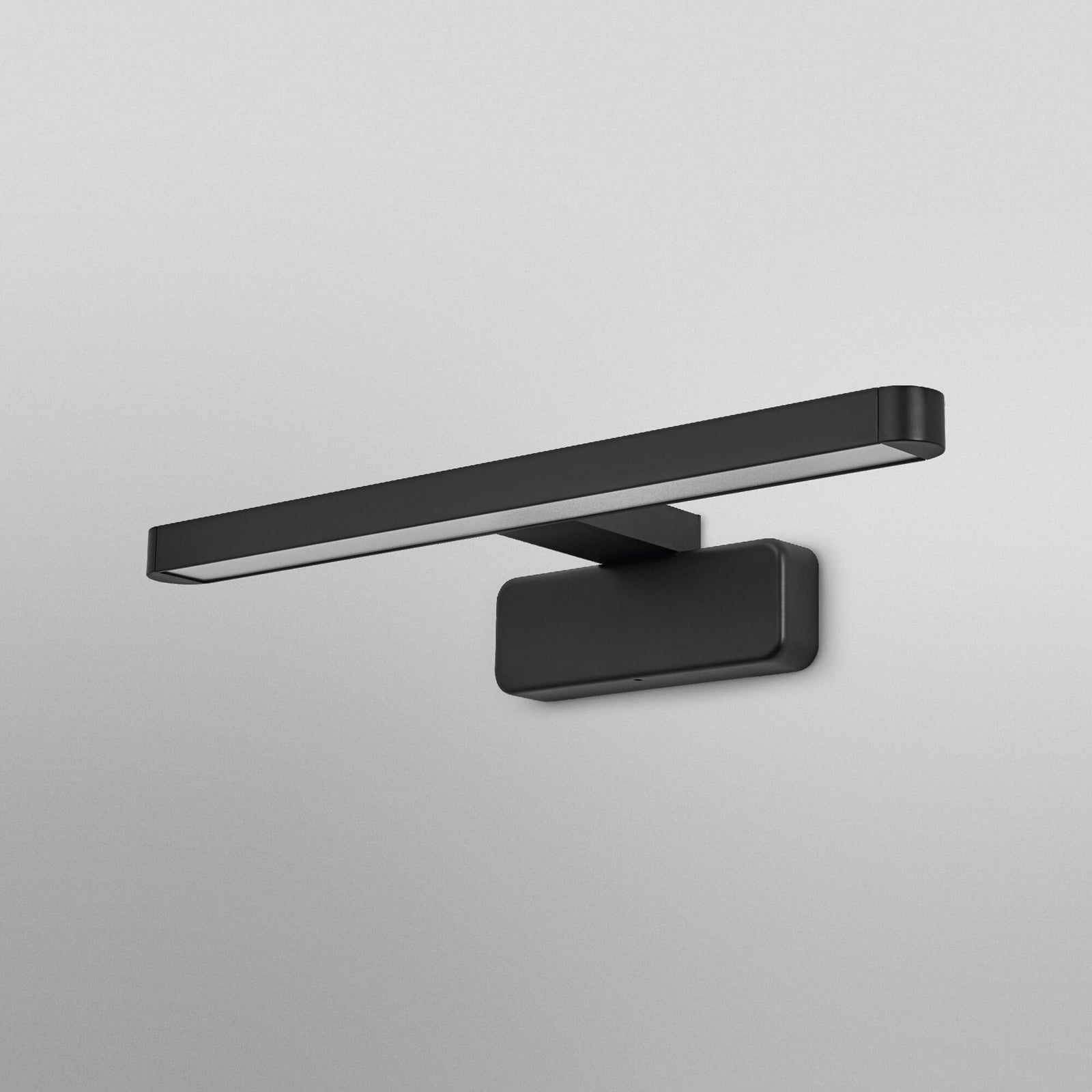 LED speillampe ORBIS DISC BAR svart 40 cm IP44 montert på baderom