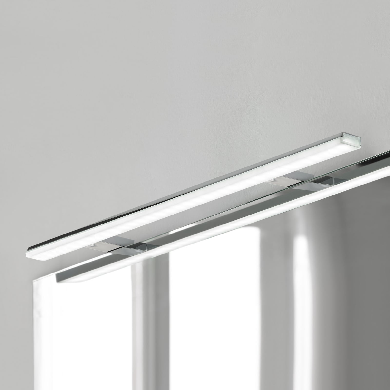 LED speillampe Pandora krom 80,8 cm front
