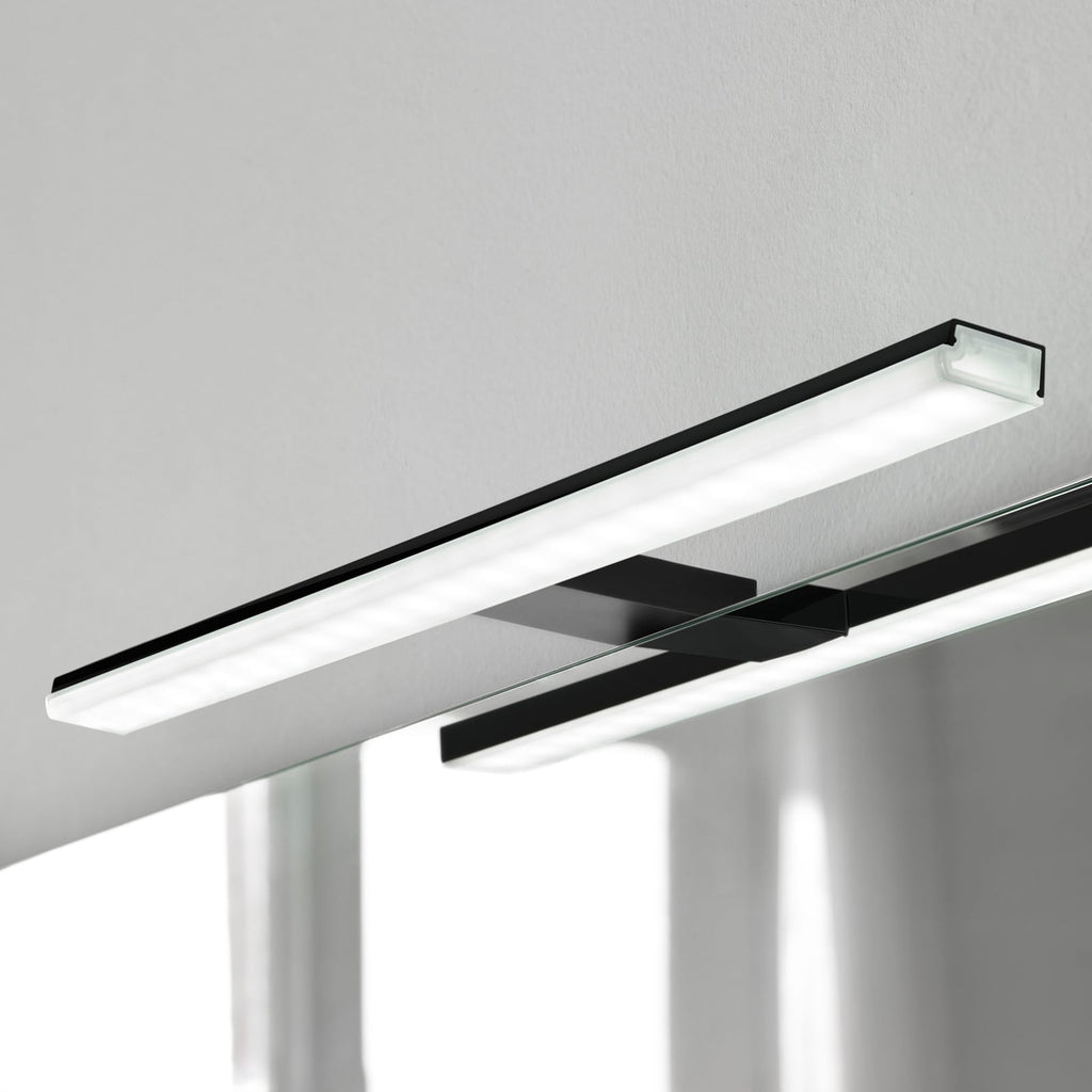 LED speillampe Pandora svart matt forfra