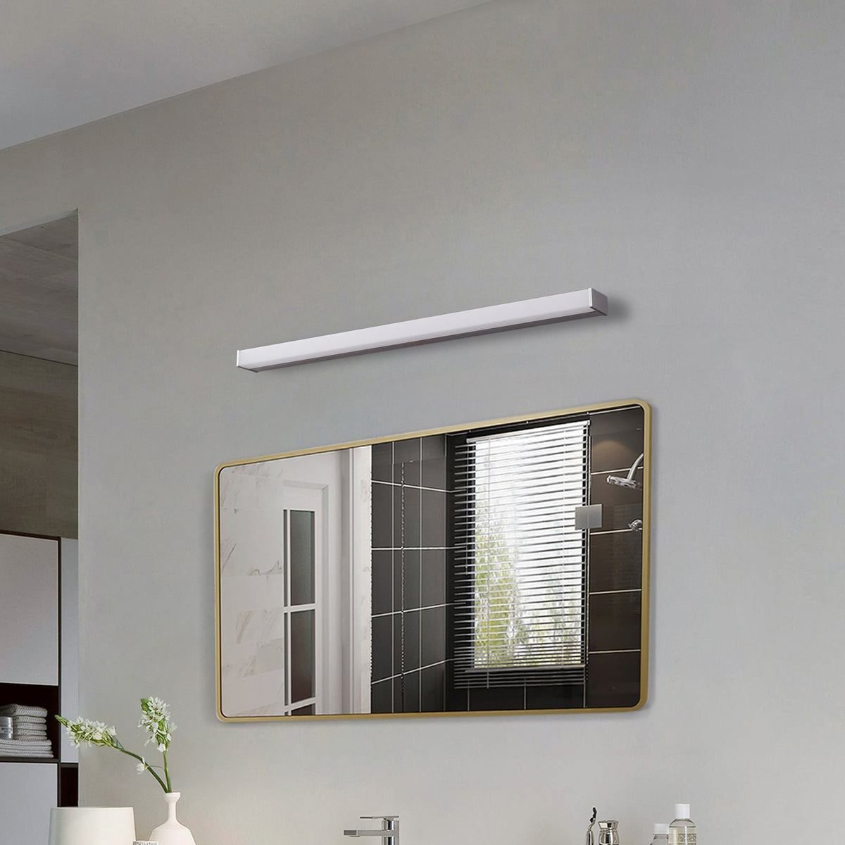 LED speillampe Philippa aluminium 89 cm IP44 detalj av aluminiumskropp