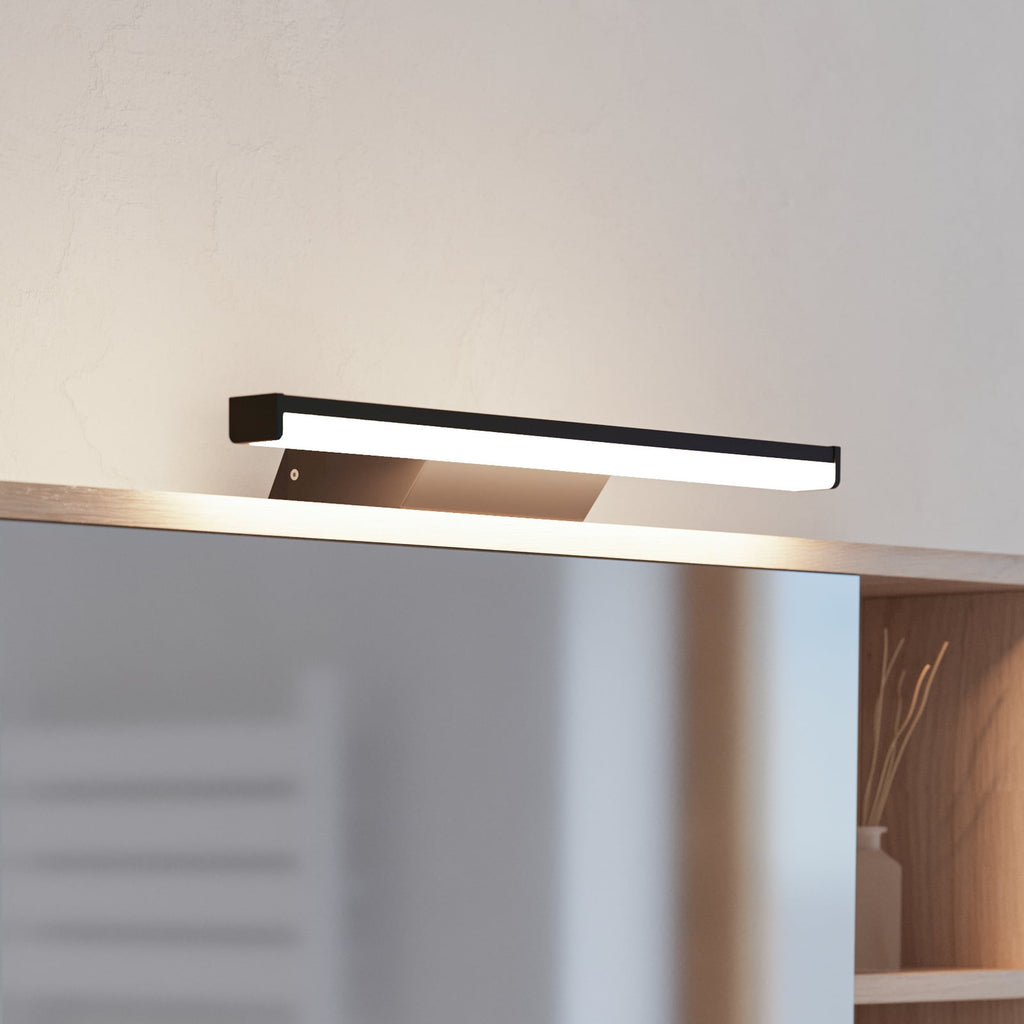 Detalj av LED speillampe Regello-Z dimbar CCT IP44 60 cm svart