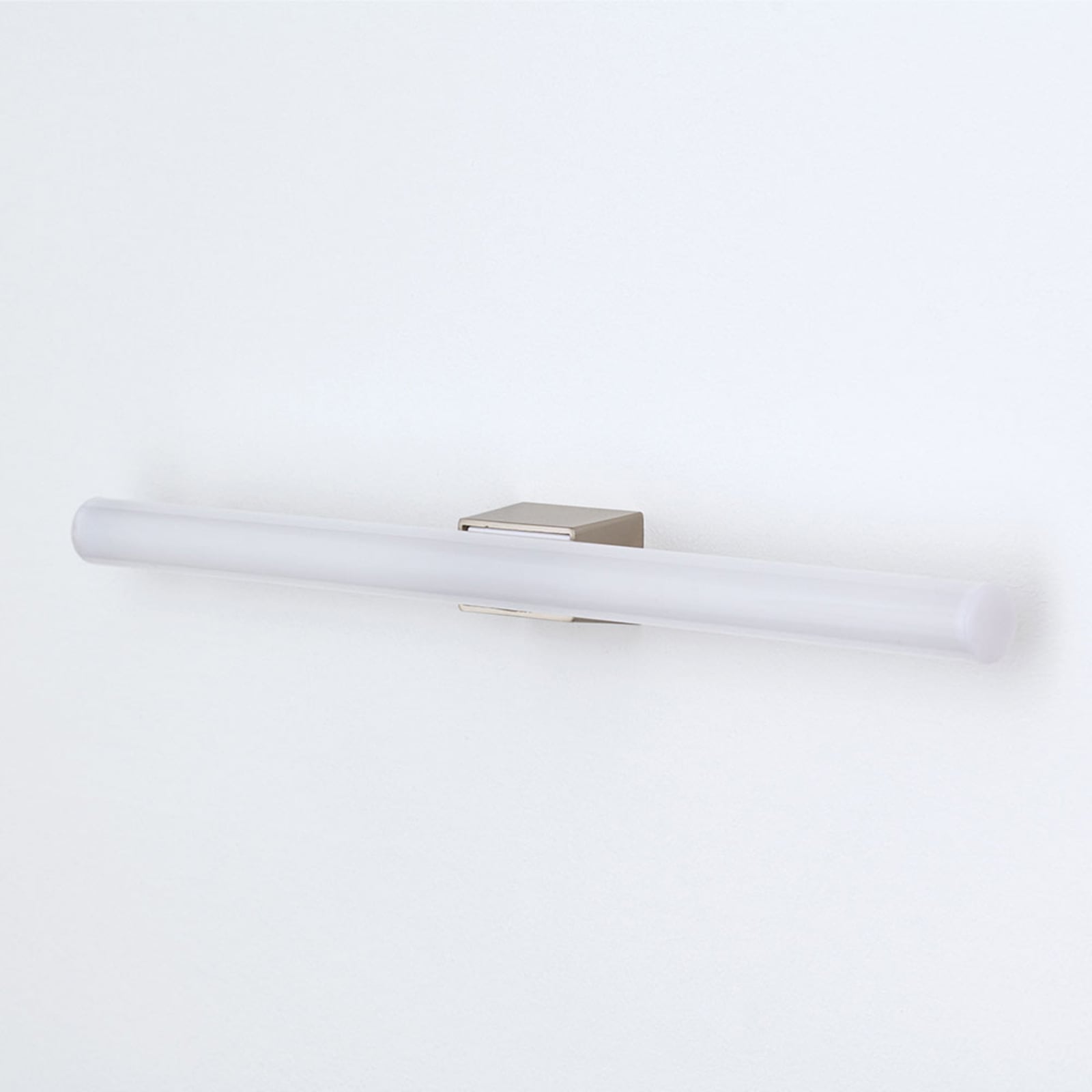 Detalj av LED speillampe Visagist matt nikkel 50 cm varmhvit