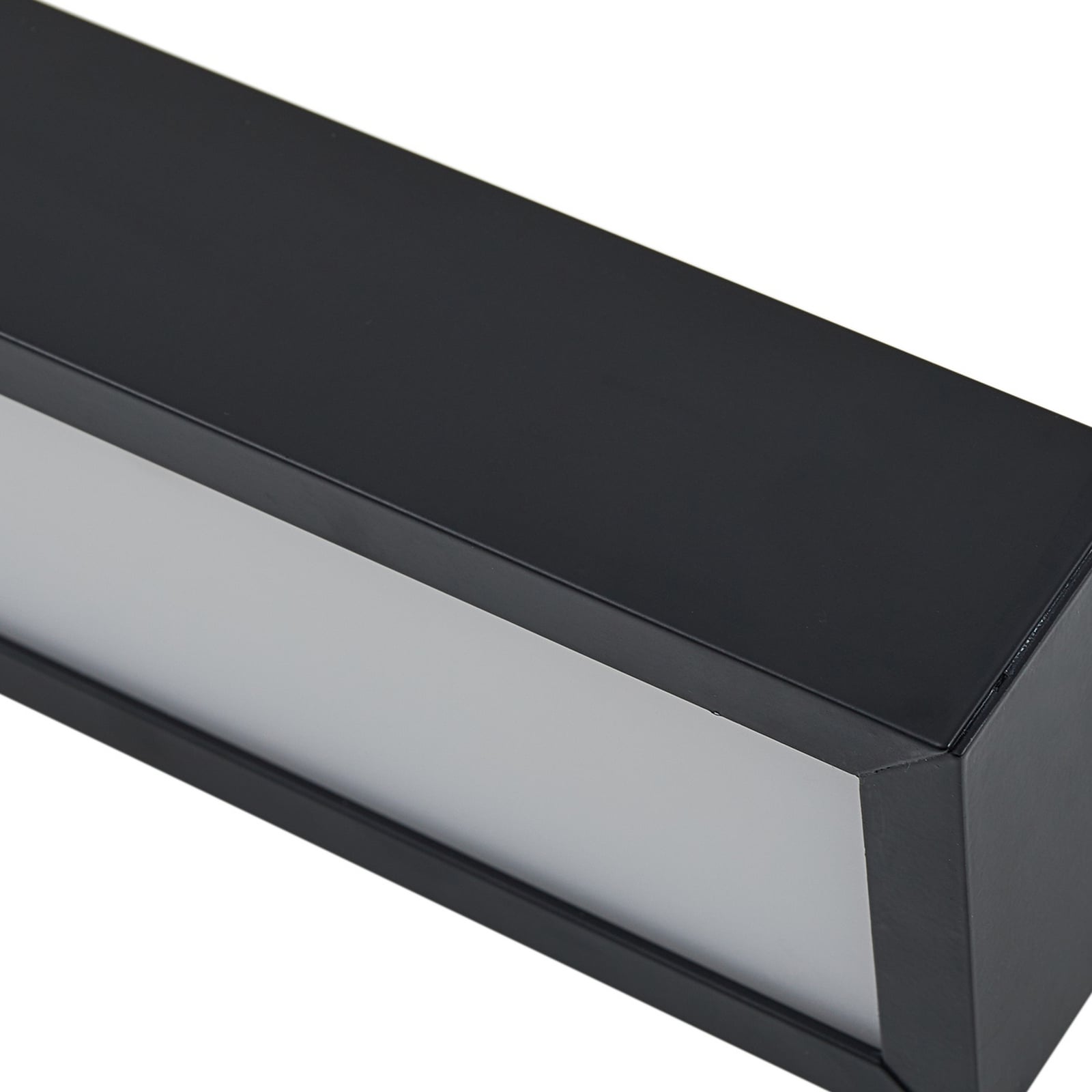 Sidevisning av LED speillampe Zafira svart matt aluminium
