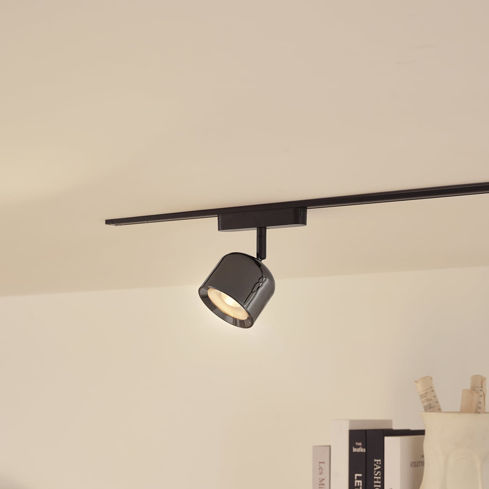 LED-spot 48V Lumaro grå aluminium Ø8,2 cm bakside