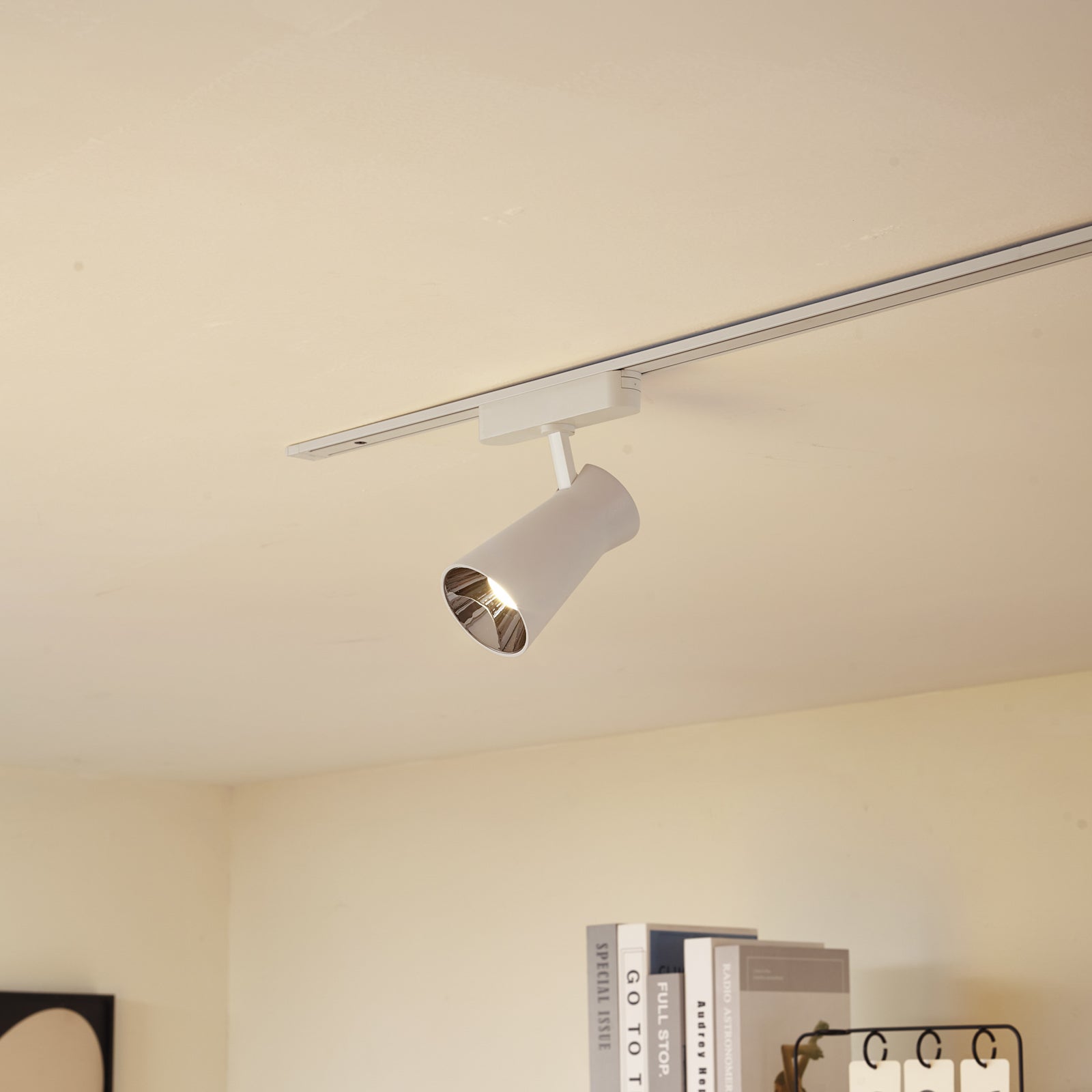 LED-spot Lumaro 48V dimbar CCT hvit bakside