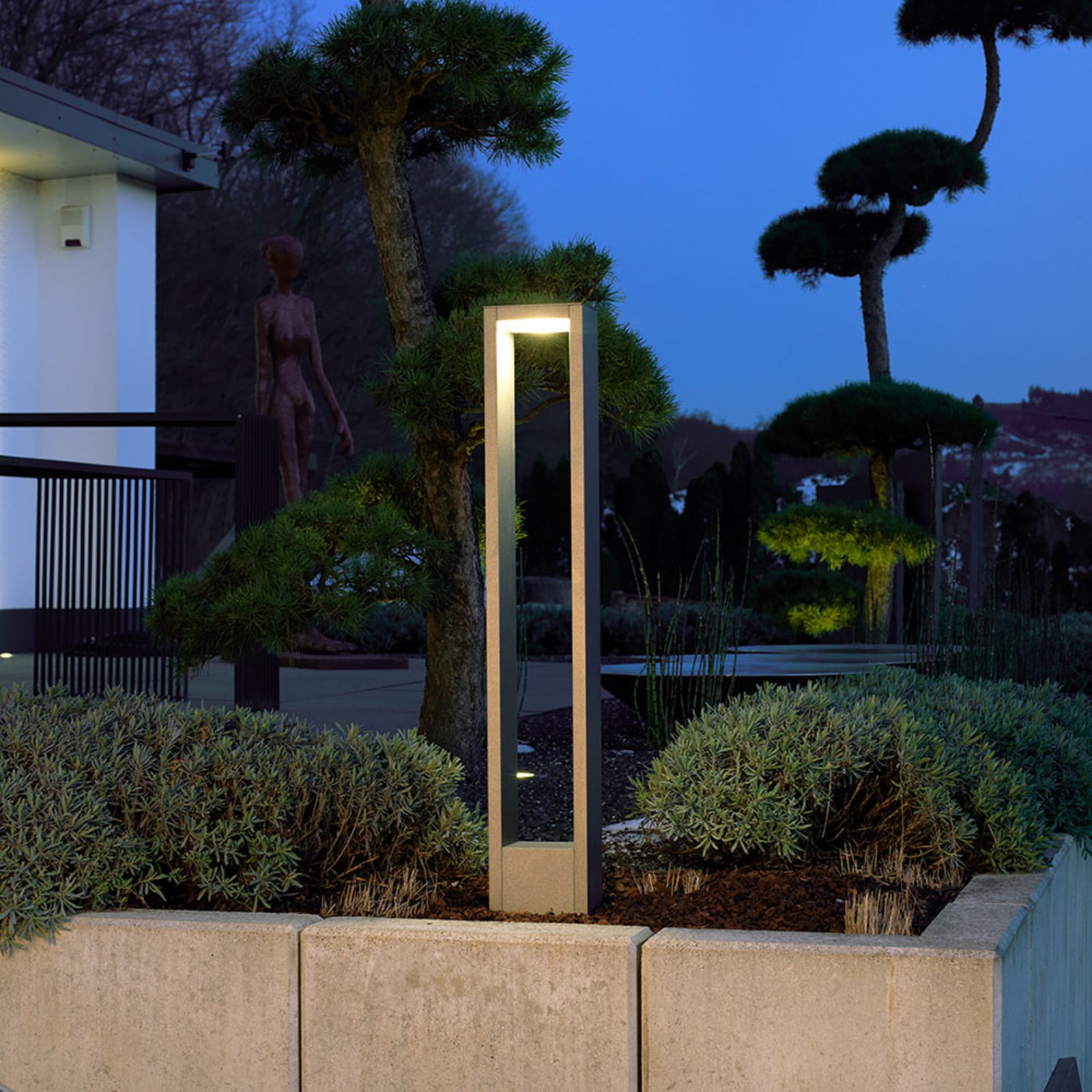 LED sti-lampe Adriana antrasitt detalj av lys