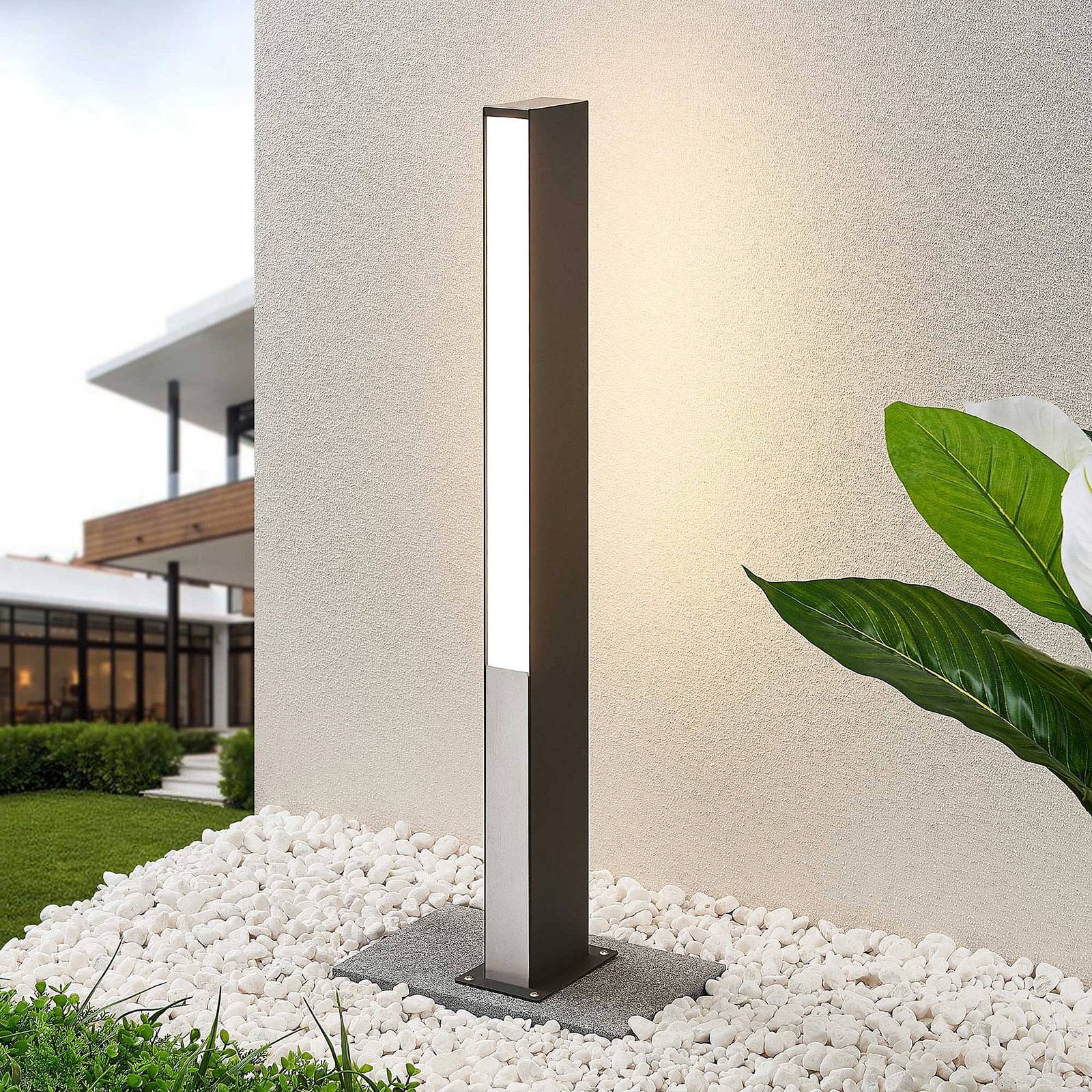 LED sti-lampe Aegisa antrasitt 80 cm forfra