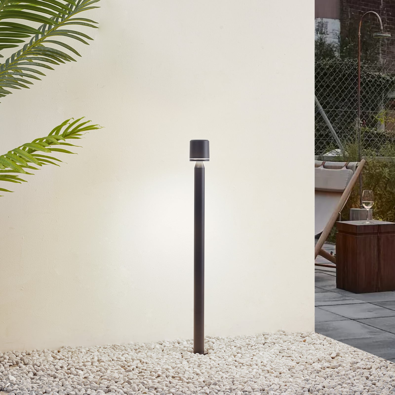LED sti-lampe Amila svart aluminium 80,5 cm bakside