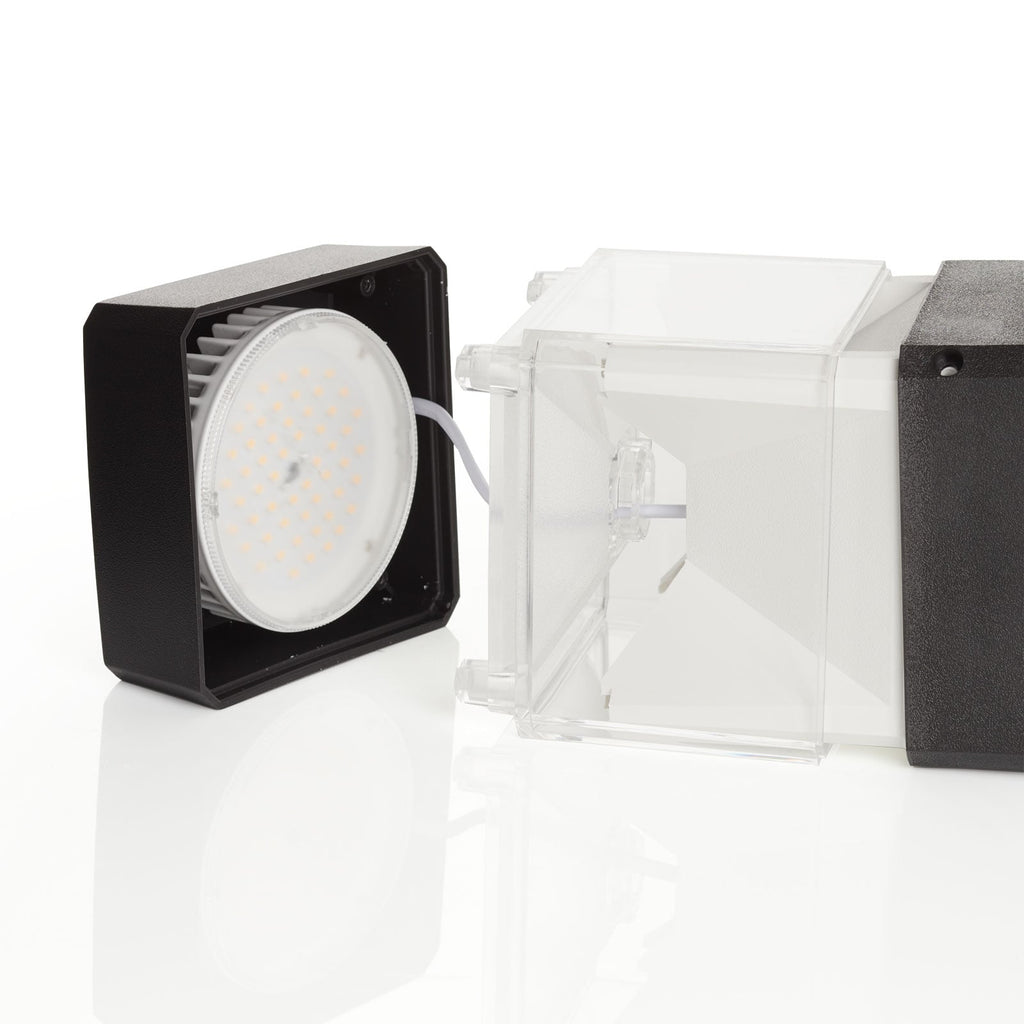 LED sti-lampe Elisa 800 svart klar 10W CCT lyser opp sti