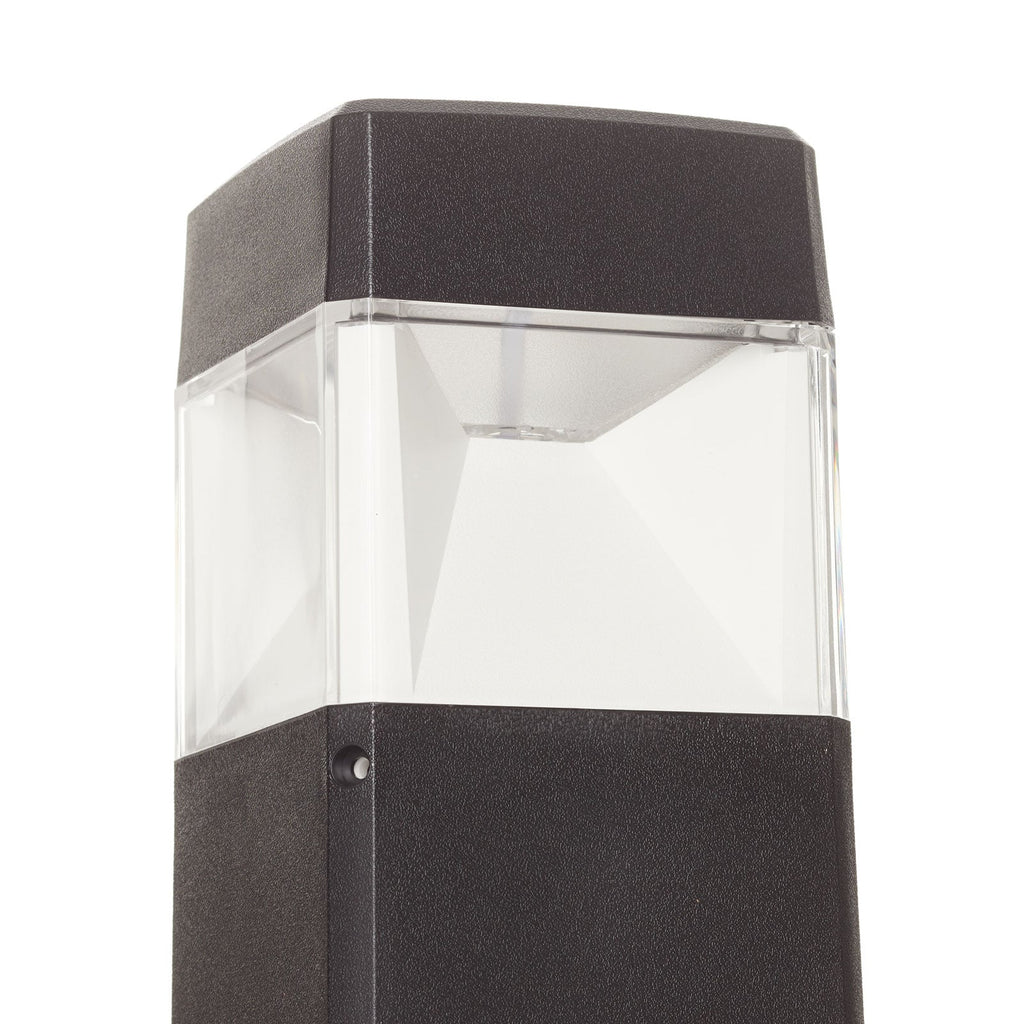 LED sti-lampe Elisa 800 svart klar 10W CCT nærbilde av lampe