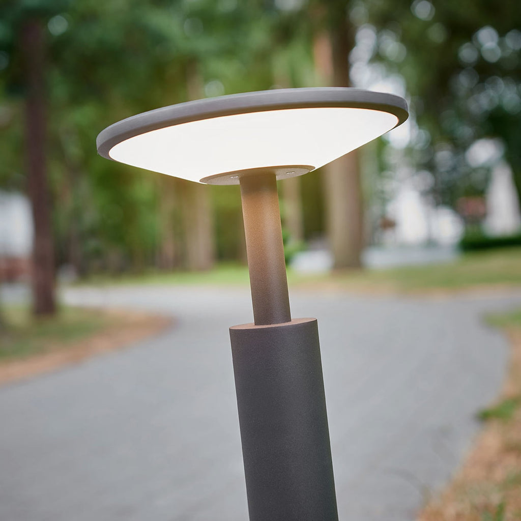 LED sti-lampe Fenia antrasitt montert