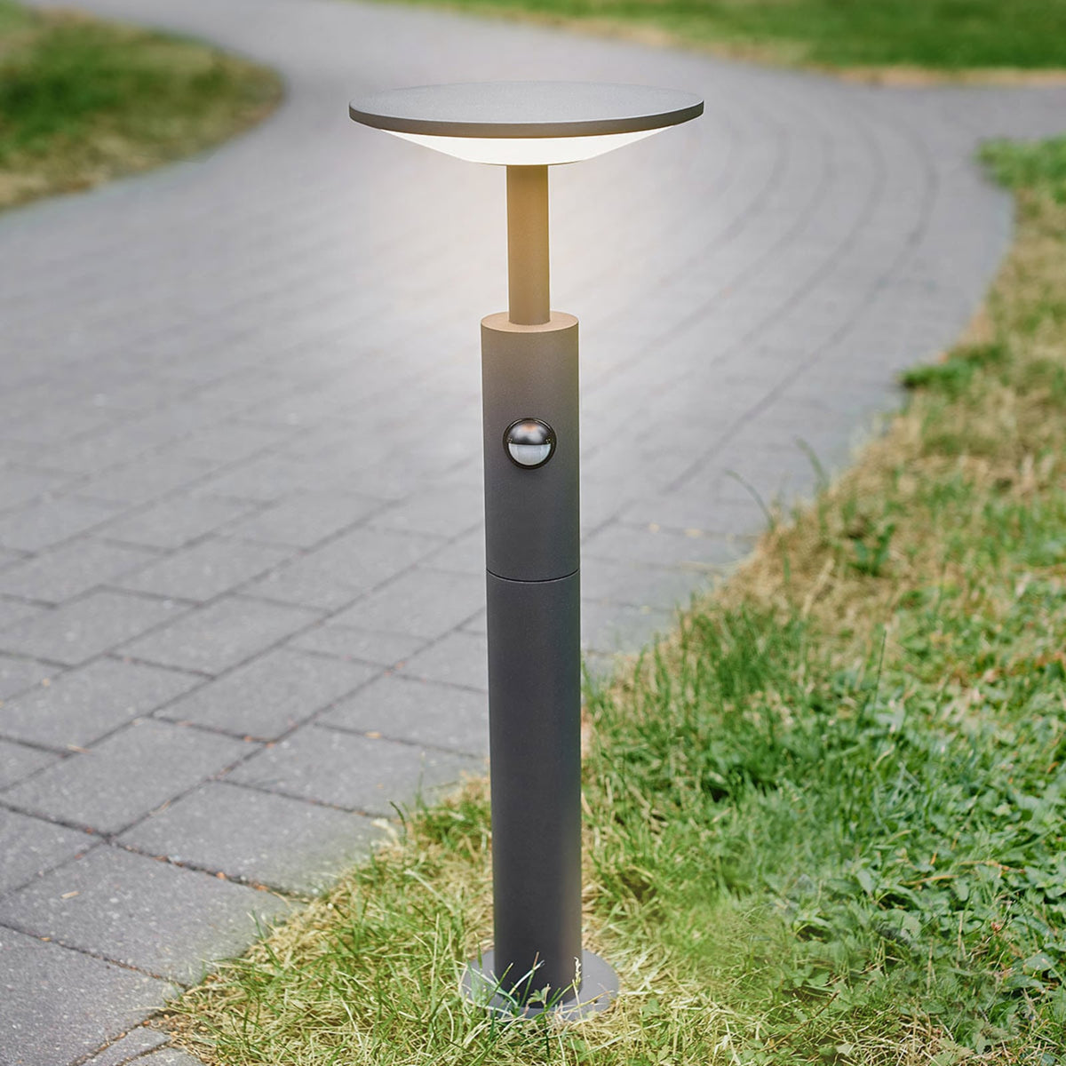 LED sti-lampe Fenia med bevegelsessensor bakside
