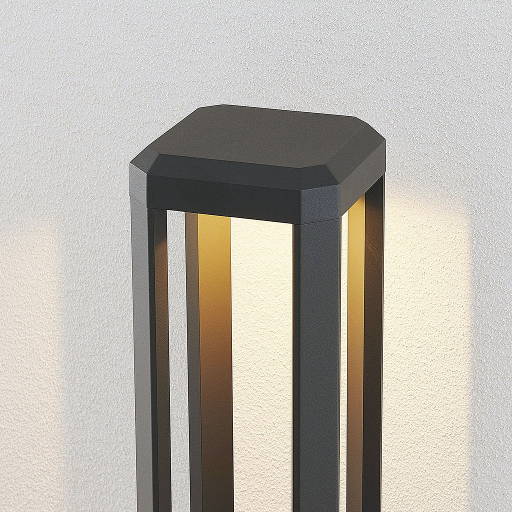 LED sti-lampe Fery antrasitt metall 80 cm IP65 nærbilde LED-lys