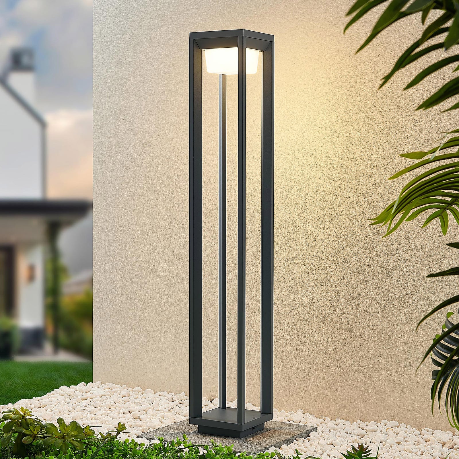 LED sti-lampe Gamion antrasitt aluminium 90 cm IP54 forfra