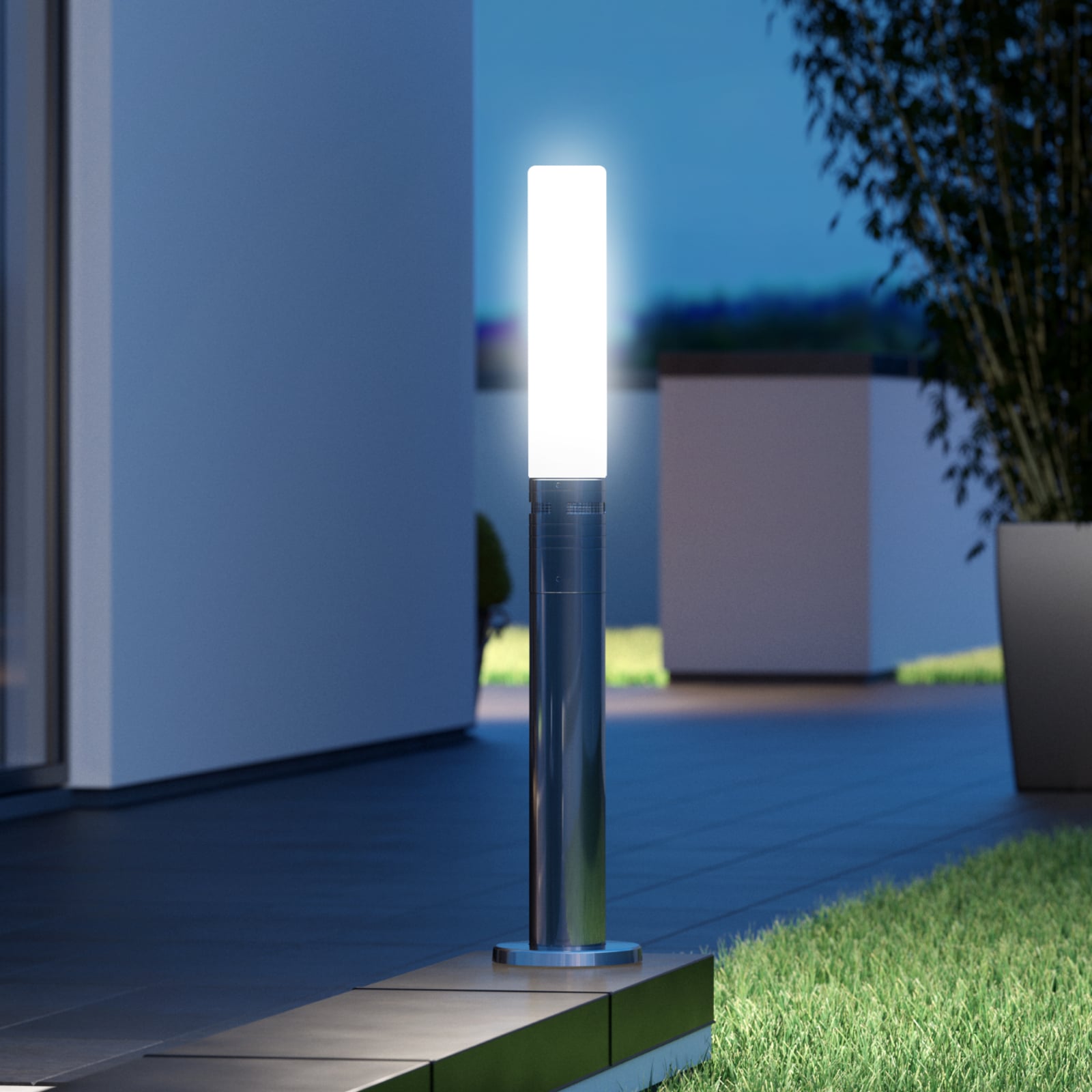 Bakside av LED sti-lampe GL 60 S med bevegelsessensor rustfritt stål IP44