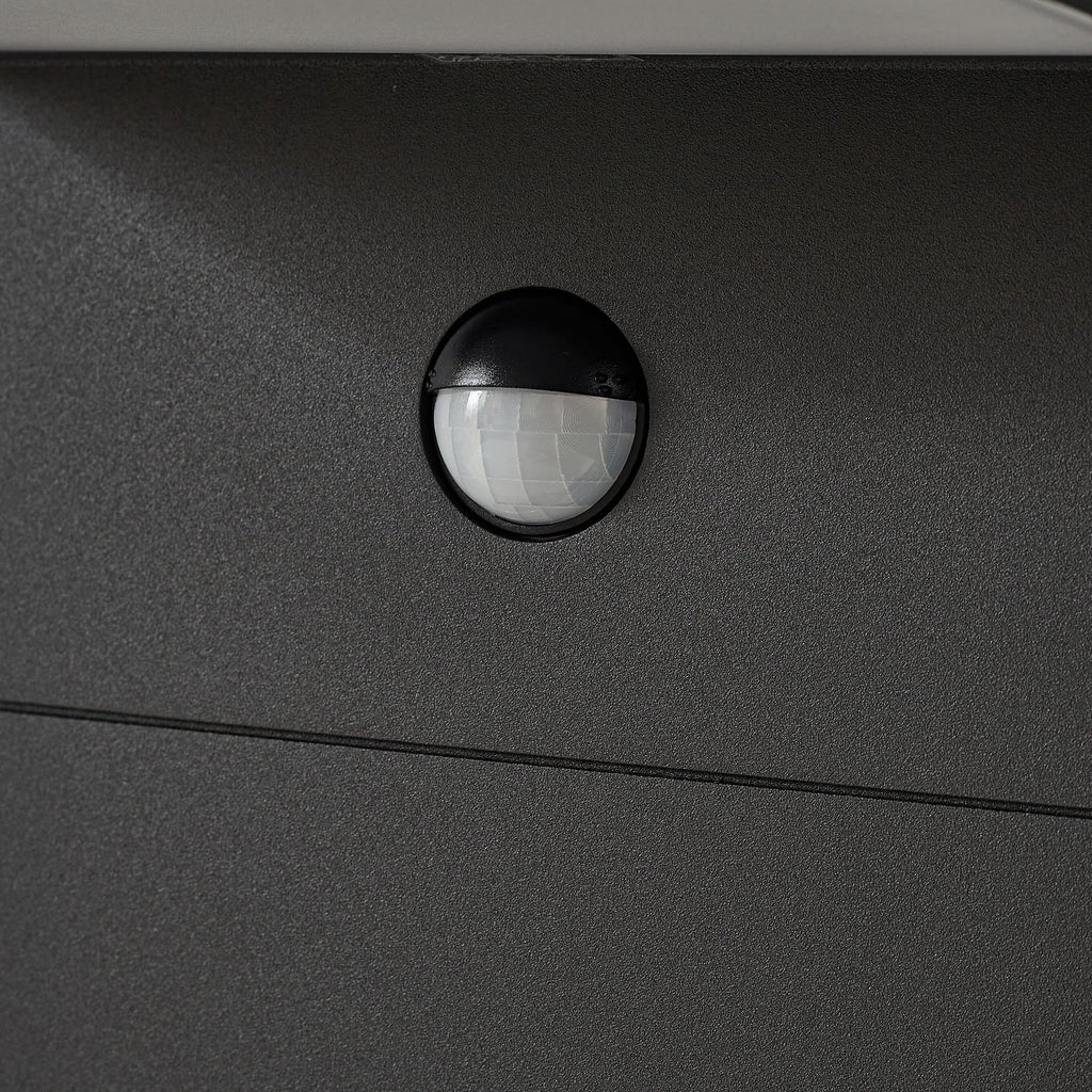 LED sti-lampe Iberion med IP54-merking