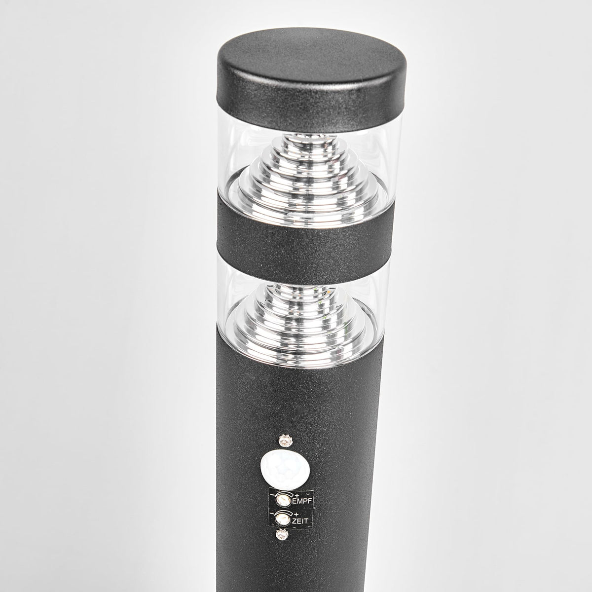 LED sti-lampe Lanea med bevegelsessensor sett fra siden