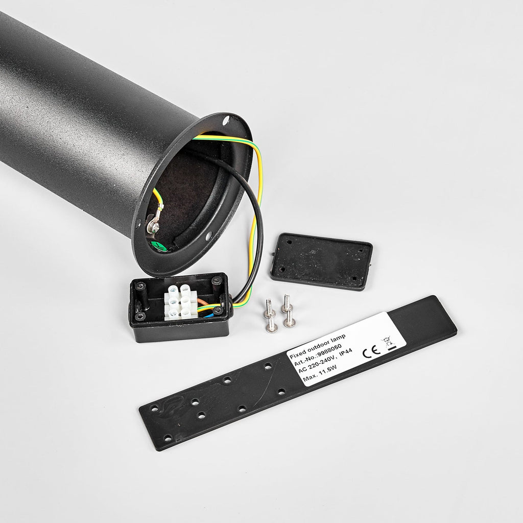 LED sti-lampe Lanea med bevegelsessensor svart detalj av materiale