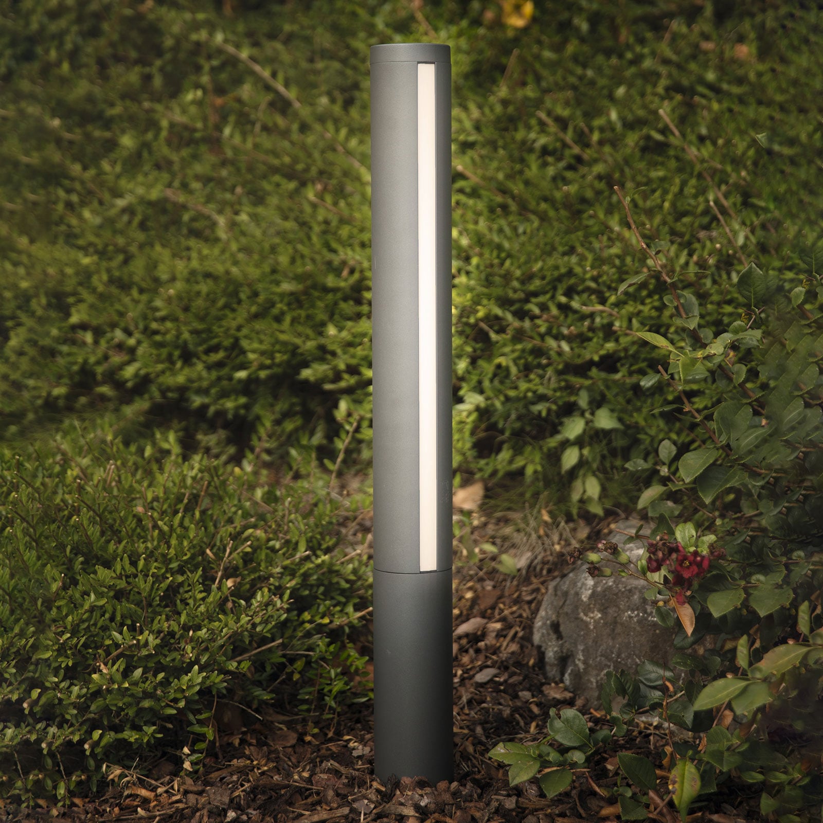 LED sti-lampe Lilia grafitt aluminium 75 cm IP54 forfra