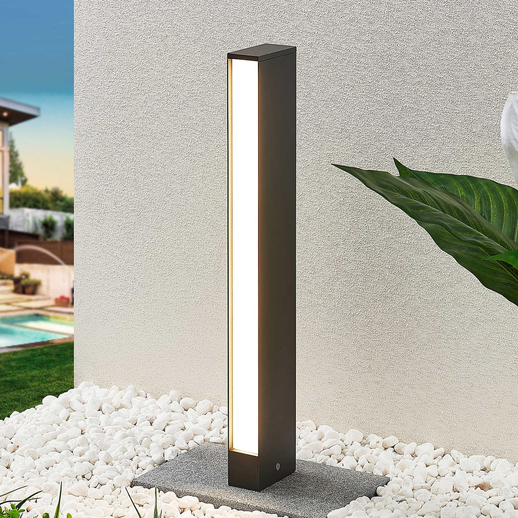 LED sti-lampe Lirka mørkegrå aluminium forfra