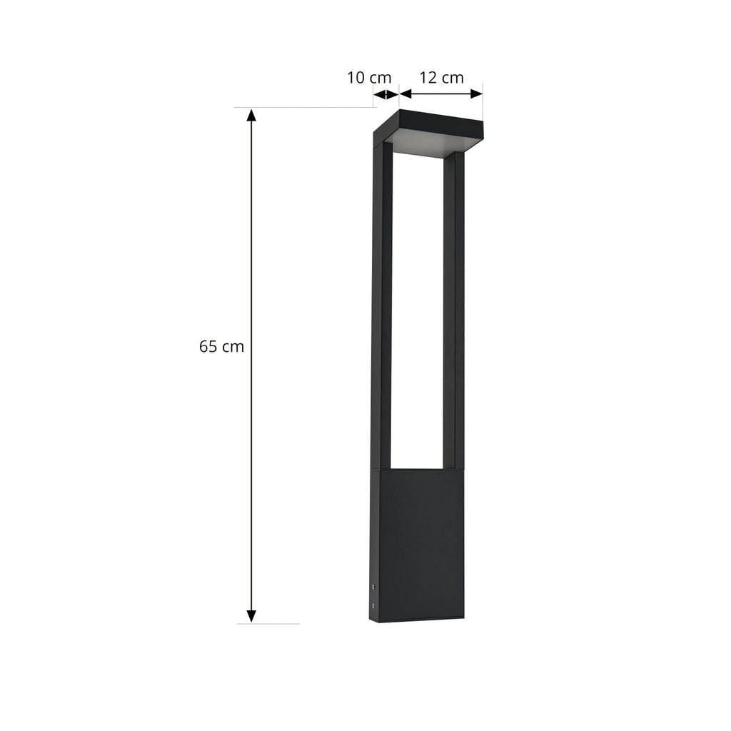 LED sti-lampe Lonete antrasitt montert i utendørs miljø