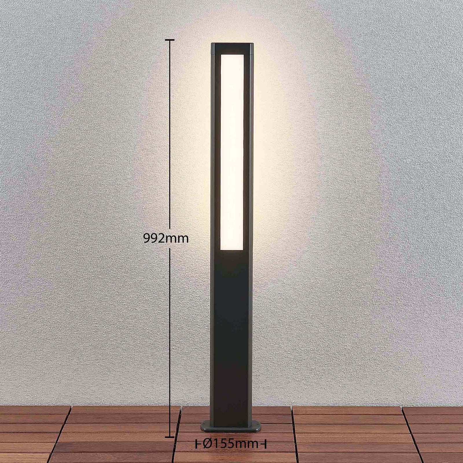 LED sti-lampe Mhairi kantet antrasitt 100 cm IP54 nærbilde av LED-lys