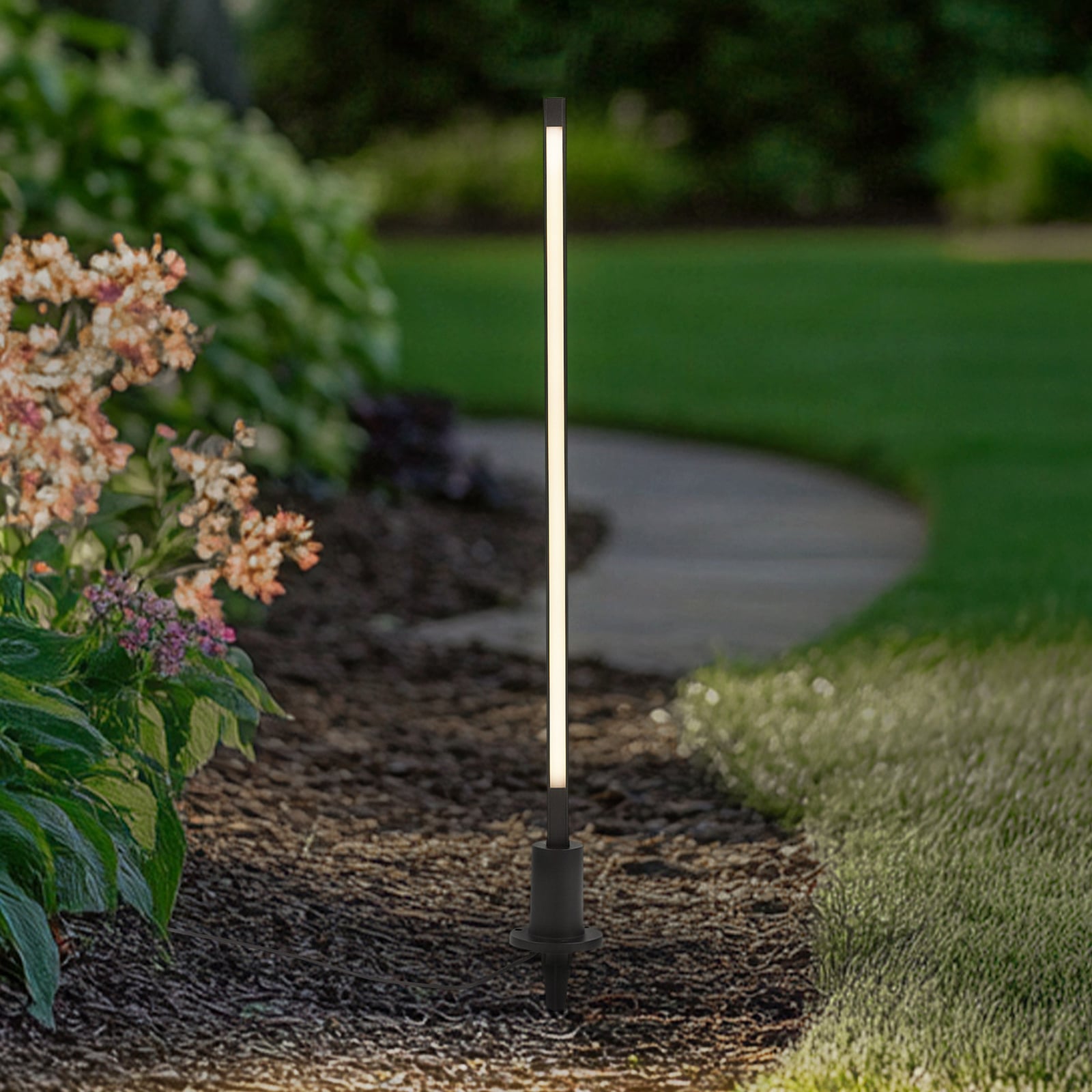 LED sti-lampe Neano svart aluminium forfra
