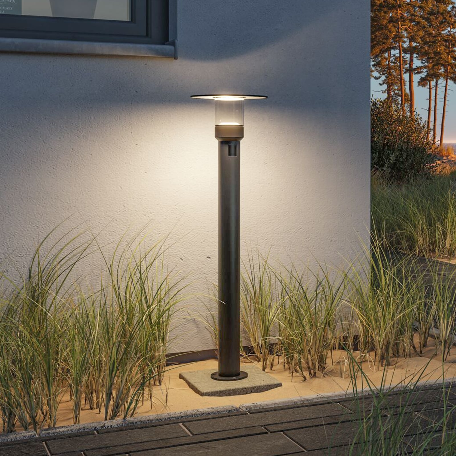 LED sti-lampe Sienna med bevegelsessensor antrasitt front